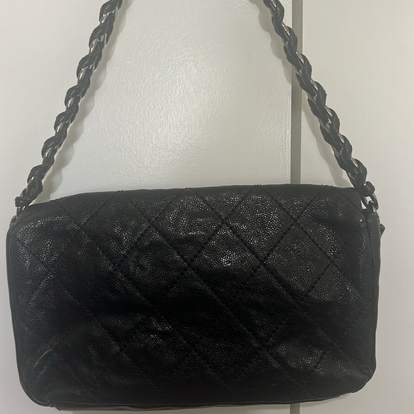 Chanel Quilted Silver Chain Flap Bag. Classic. Authentic - Picture 9 of 9